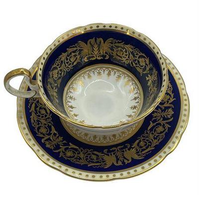 Sale Photo Thumbnail #82: Lot 137   
"Leville" 6874 Aynsley English Bone China Teacup & Saucer
