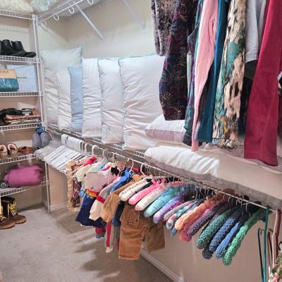 Sale Photo Thumbnail #138