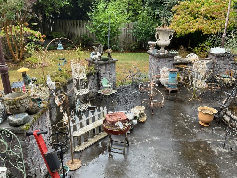 Sale Photo Thumbnail #50