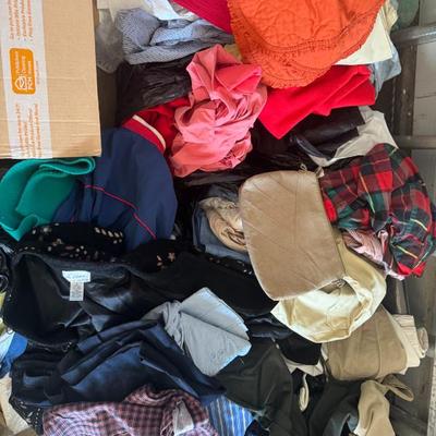 Sale Photo Thumbnail #203
