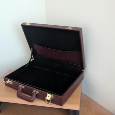 Sale Photo Thumbnail #398