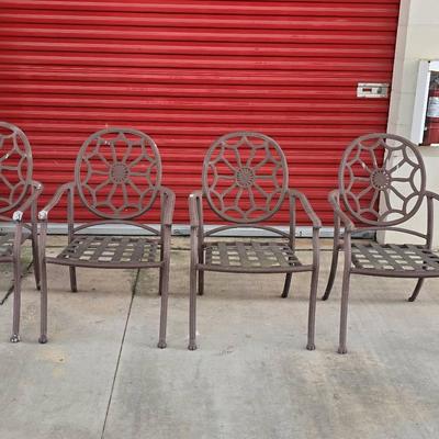 4 Outdoor Aluminum Chairs