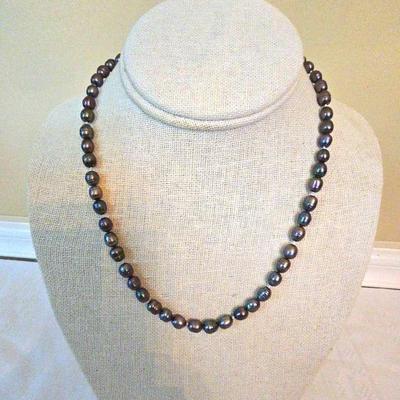 Vintage Black Pearl Necklace 