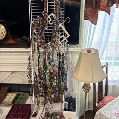 Sale Photo Thumbnail #46