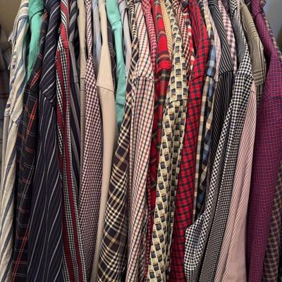 Lot Of 33 Mens Button Down Shirts, Large