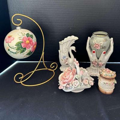 Rose Themed Decor - Rose Ornament, Glitter Rose Figurine, Vases