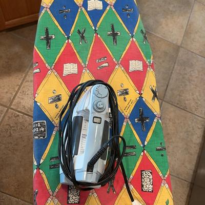 Black & Decker Iron And Ironing Board 