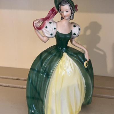 Vintage Goebel Figure Girl