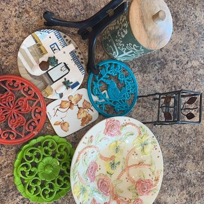 Miscellaneous Kitchen Decor - Recipe Stand, Jar, Bowl, Metal Trivets