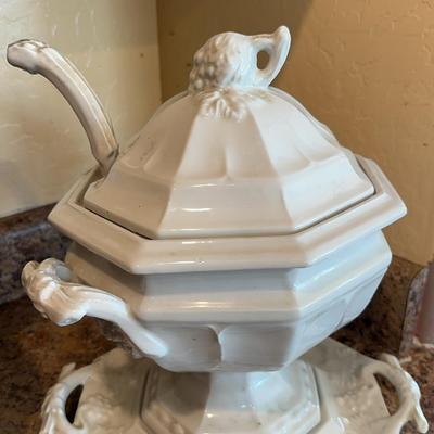 Vintage Ironstone Soup Tureen w Lid And Ladle