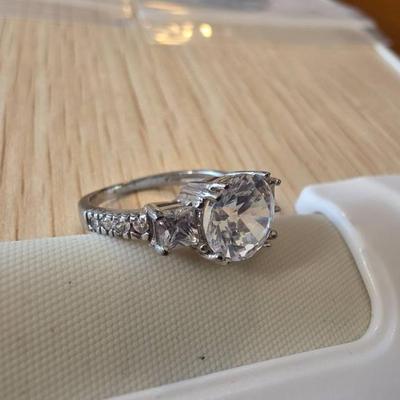 Sale Photo Thumbnail #119