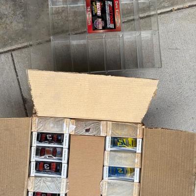 KKS070 Dale Earnhardt 16 Car Set With 16 Car Show Case Holder 