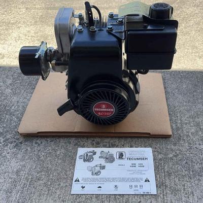 KKS082 Tecumseh HS40 4.0 HP Horizontal Shaft Engine with Manual