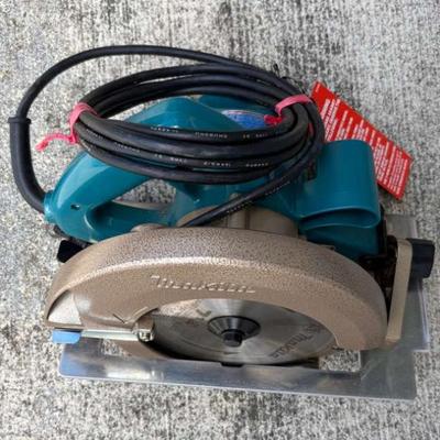 KKS024 Makita 7-1/4 Circular Saw Model 5007NBA