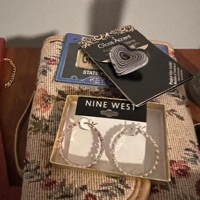 Sale Photo Thumbnail #55