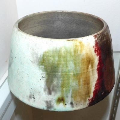 Sale Photo Thumbnail #313: Pottery 