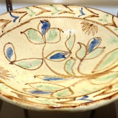 Sale Photo Thumbnail #312: Pottery 