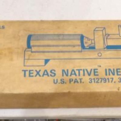 Sale Photo Thumbnail #618: 3pm