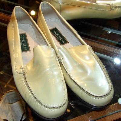 Sale Photo Thumbnail #351