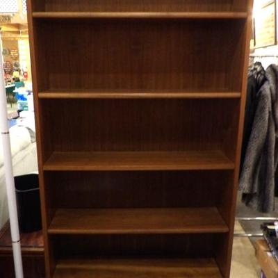 Sale Photo Thumbnail #665: 3pm