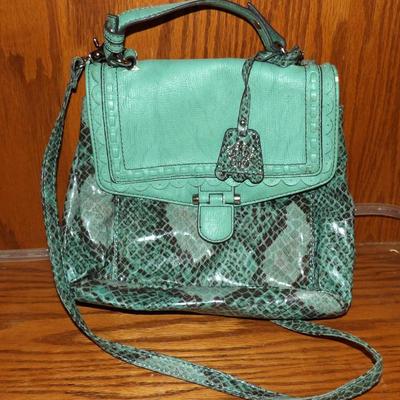 Sale Photo Thumbnail #588