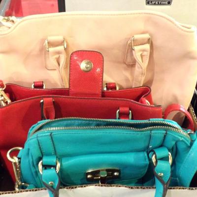 Sale Photo Thumbnail #646: 3pm