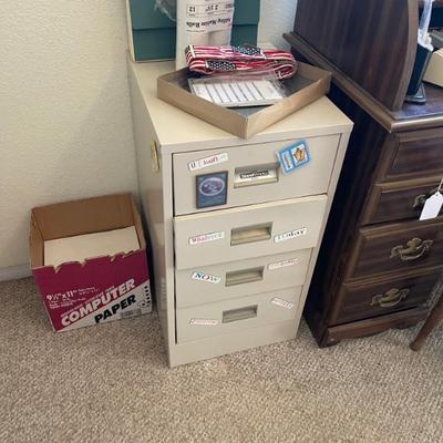 File cabinet 