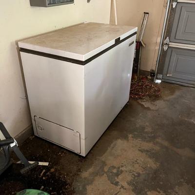 Sale Photo Thumbnail #62: Chest freezer 
