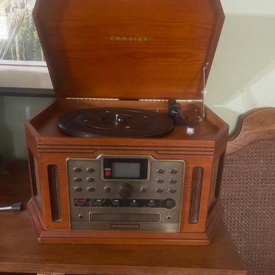 Sale Photo Thumbnail #10: Record player 