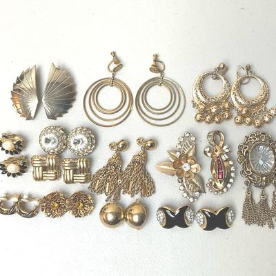 Gold Tone Earrings 