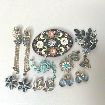 Vintage Jewelry 