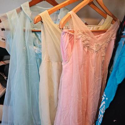 Sale Photo Thumbnail #195