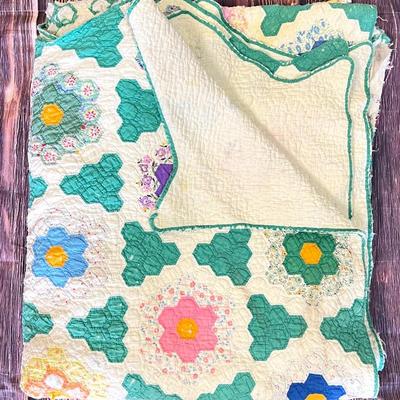 Vintage Handmade Quilt 