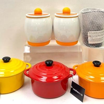 “CreativeCo-Op” Casserole Dishes & Kitchen Items 