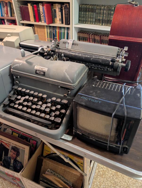 Sale Photo Thumbnail #130