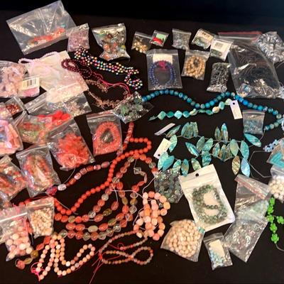 Large Lot Of Natural Stones - Lot 3