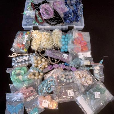 Jewelry Makers With Organizational Box Lot 1