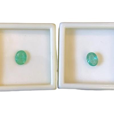 Two 0.90CT Oval Colombian Emeralds