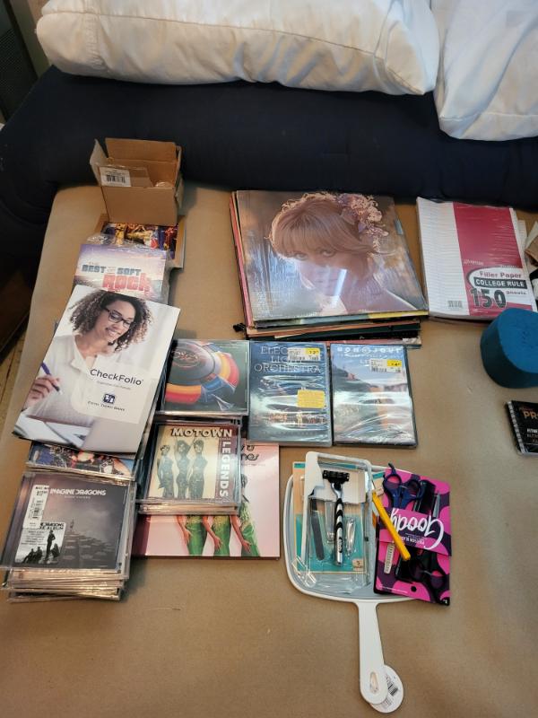 Sale Photo Thumbnail #39