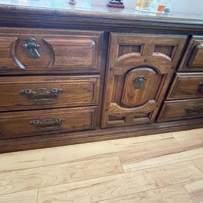 Sale Photo Thumbnail #182