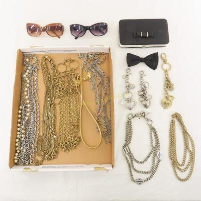 Sale Photo Thumbnail #110