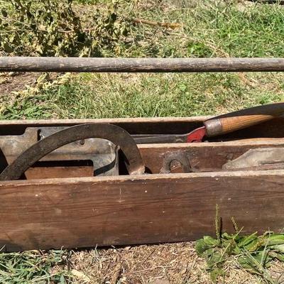 Antique Primitive Wood Carpenters Tool Box Work Caddy - Hand Made Barn Find 
