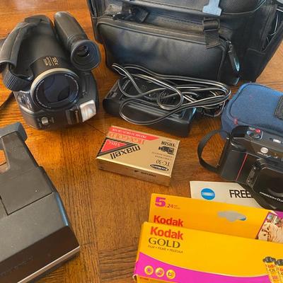 Camera Lot Including Polaroid Sun 600, Panasonic Camcorder, Minolta Freedom Dual & Bag 