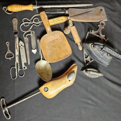 Vintage Misc: Kitchen, Farm, & Home