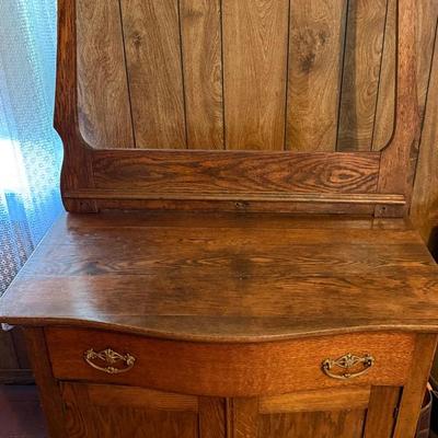 Antique Wash Stand