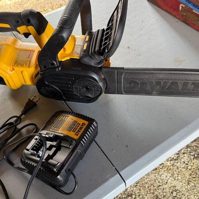 DeWalt 12” Chain Saw