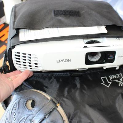 Sale Photo Thumbnail #161: Epson LCD projector works great