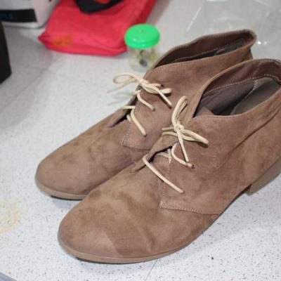 Sale Photo Thumbnail #43
