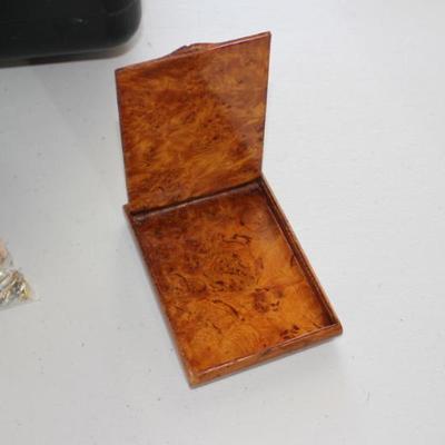 Sale Photo Thumbnail #70: Cigarette case
