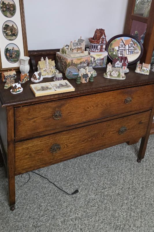 Sale Photo Thumbnail #143